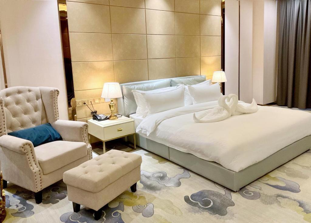 St Hotel Wattay Airport Vientiane Dış mekan fotoğraf
