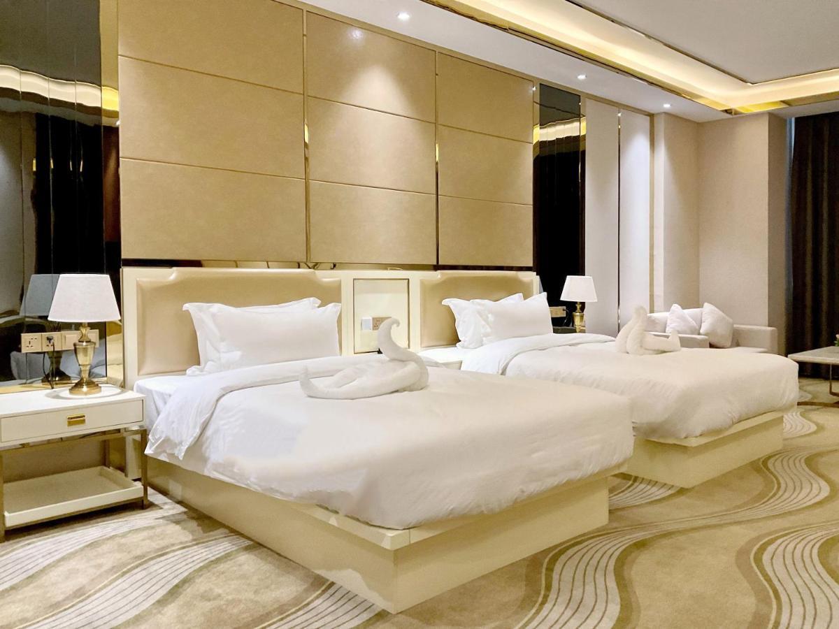St Hotel Wattay Airport Vientiane Dış mekan fotoğraf