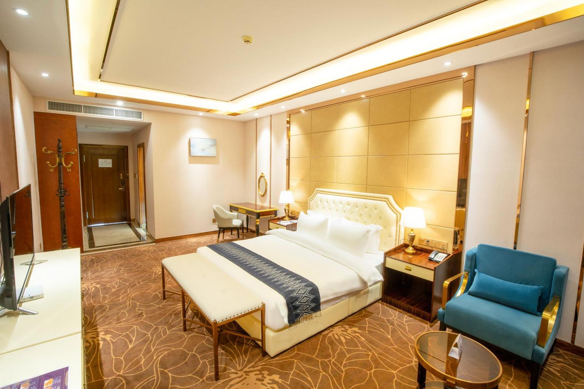 St Hotel Wattay Airport Vientiane Dış mekan fotoğraf